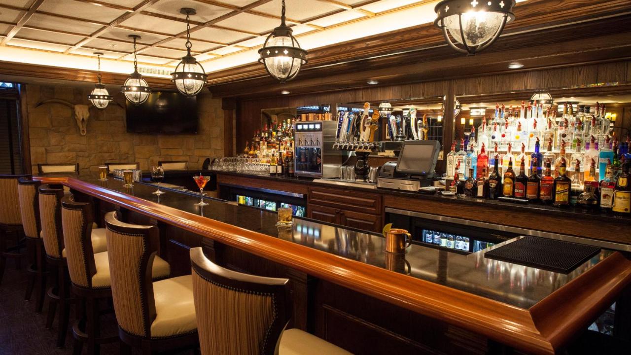  | Historic Franklin Hotel