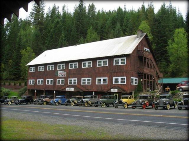 | Bear Creek Lodge