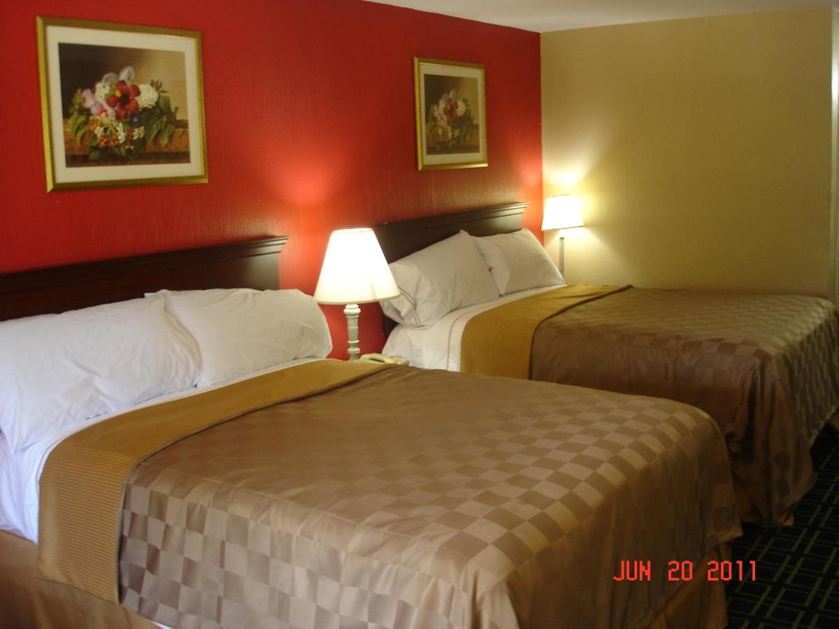 | Motel 6-Freeport, TX