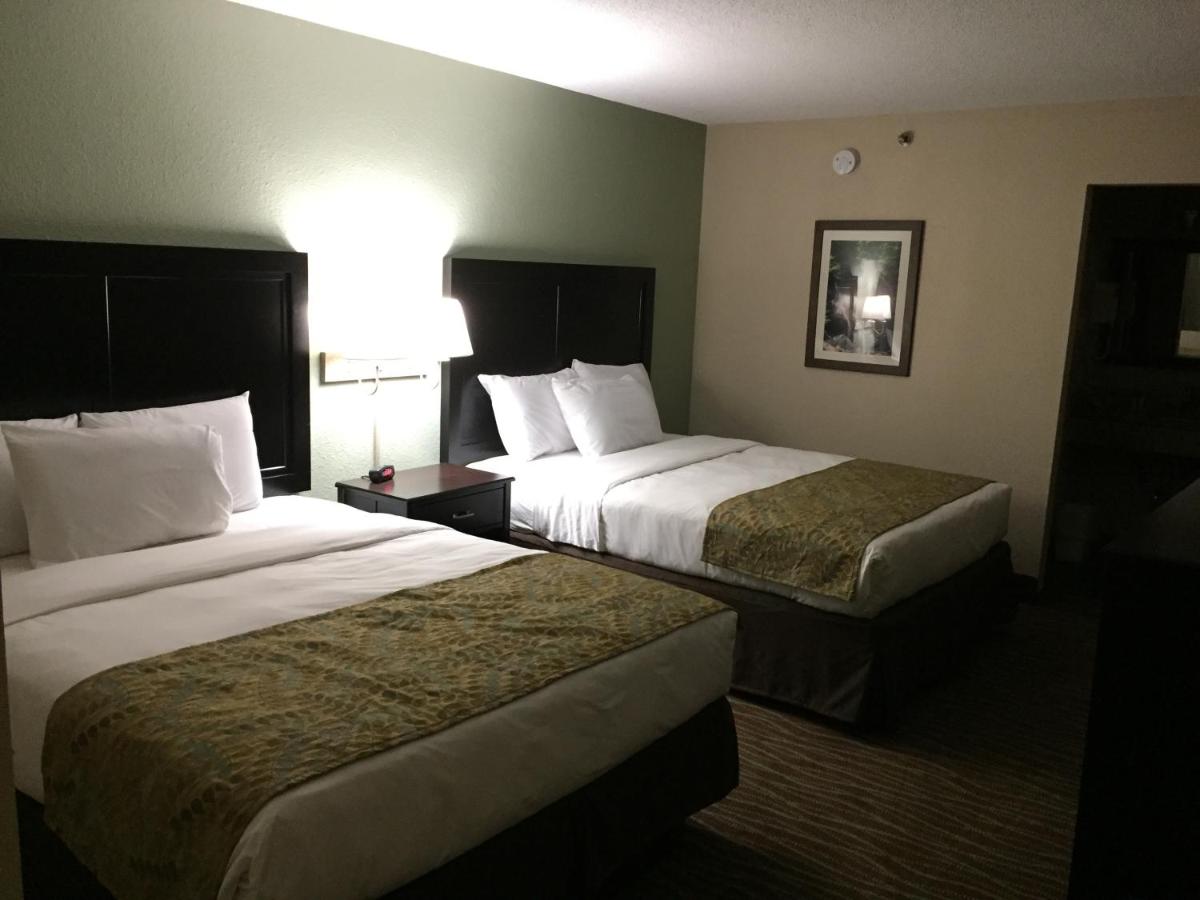 Queen Room with Two Queen Beds - Non-Smoking at Cascades Mountain Resort, Ascend Hotel Collection