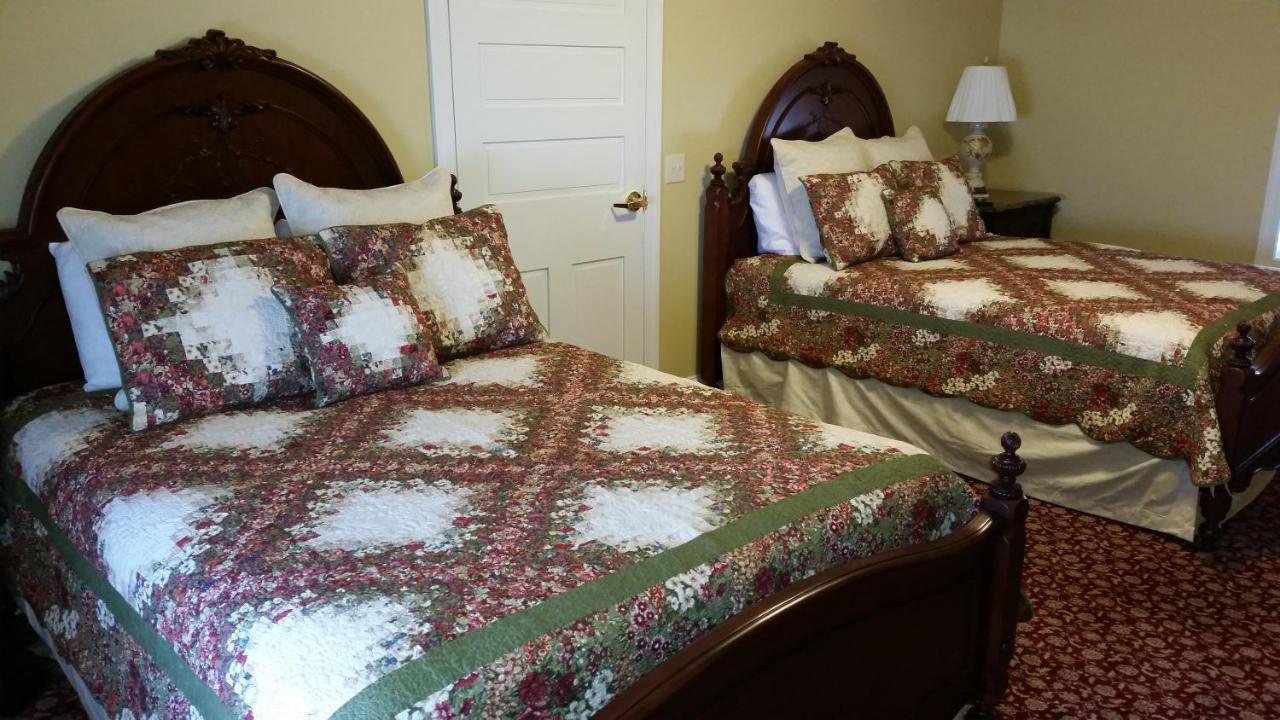 | The Swope Manor Bed & Breakfast