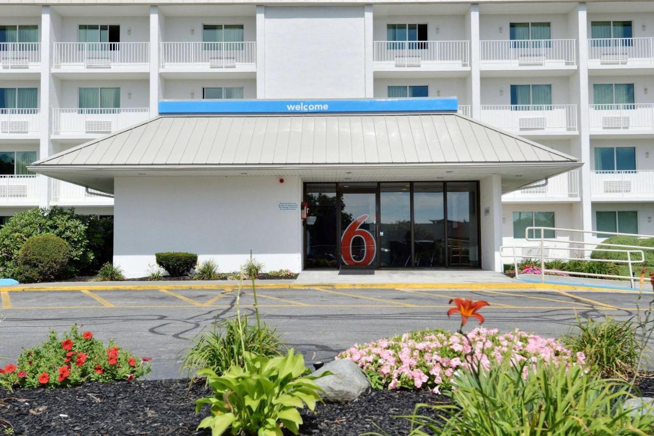 | Motel 6-Danvers, MA - Boston North