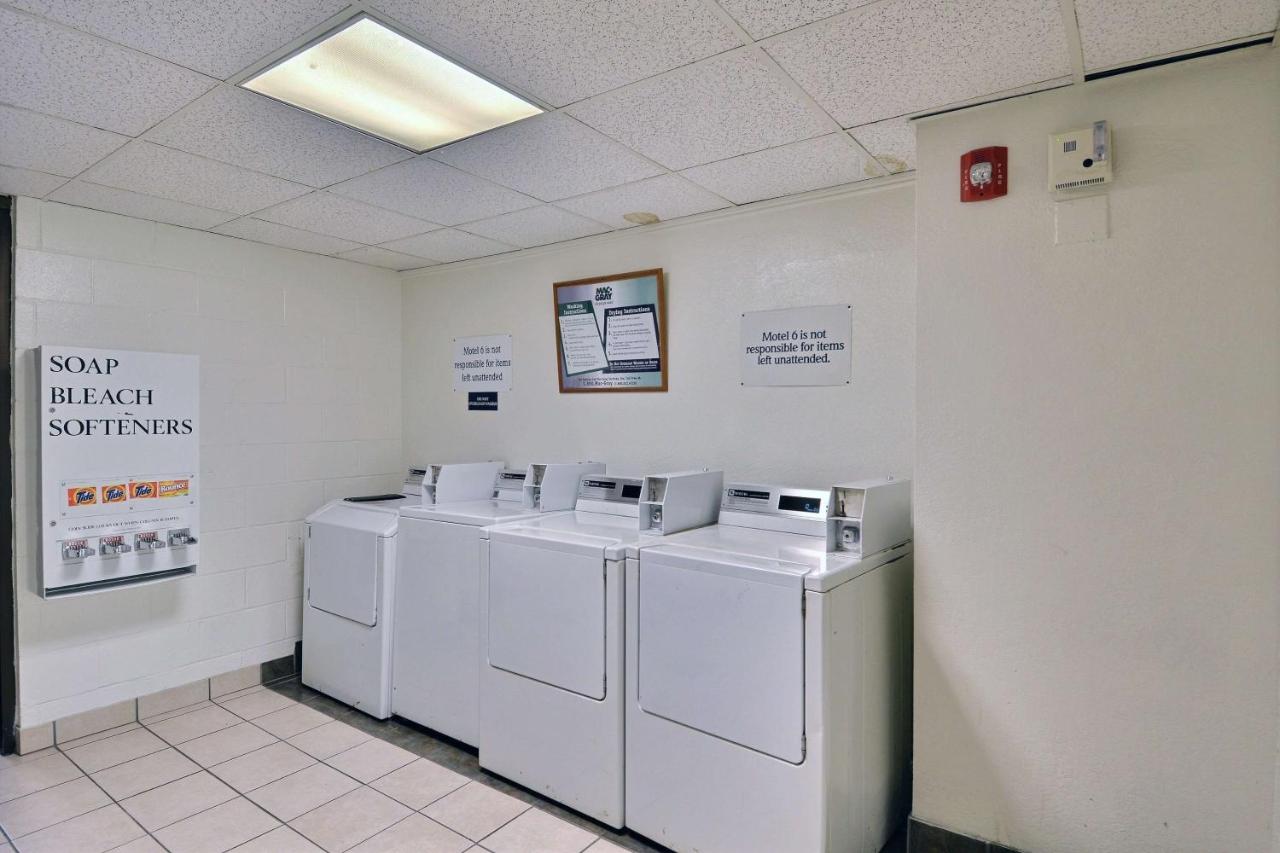 | Motel 6-Danvers, MA - Boston North