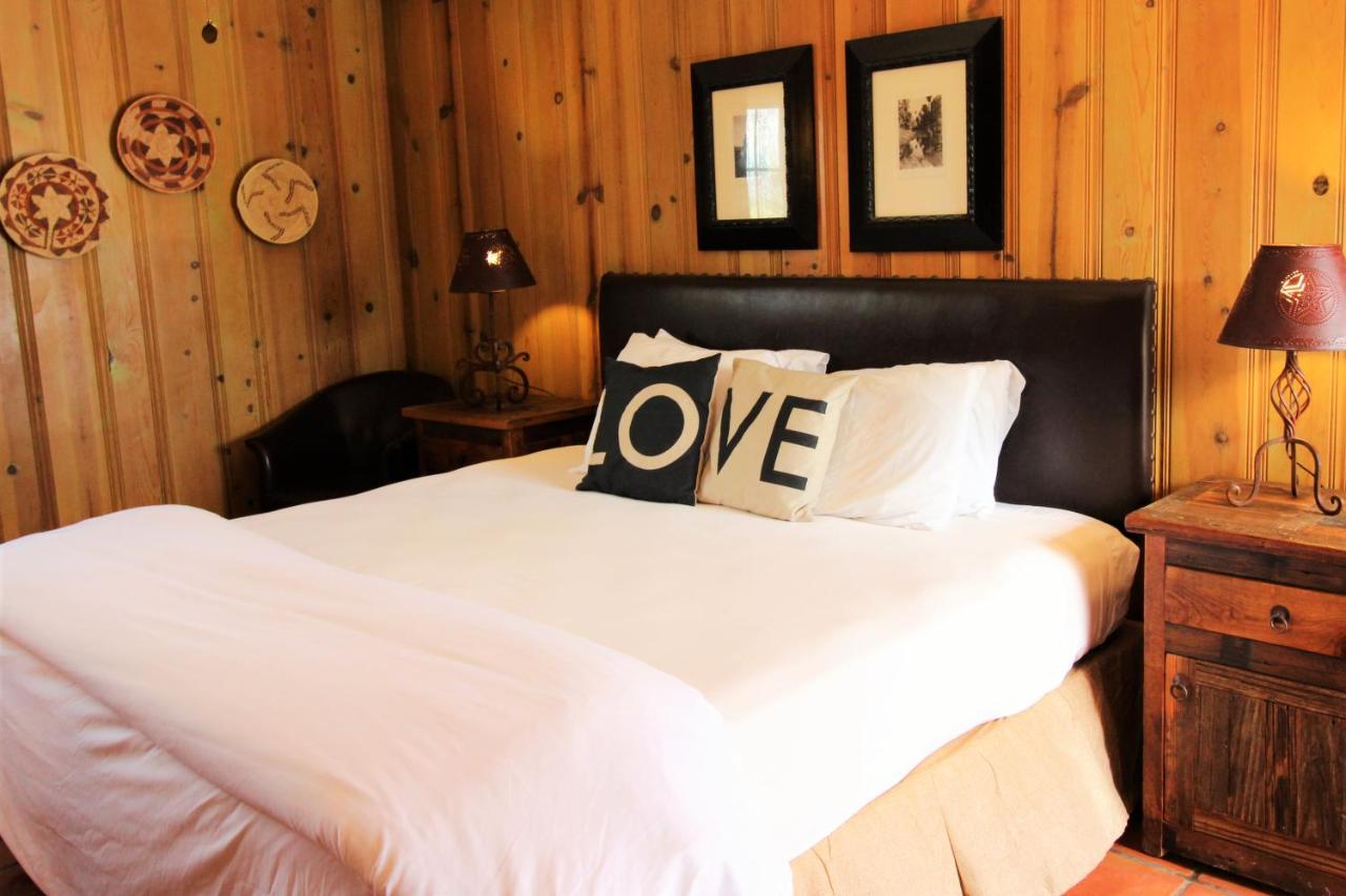 | The Maverick Inn
