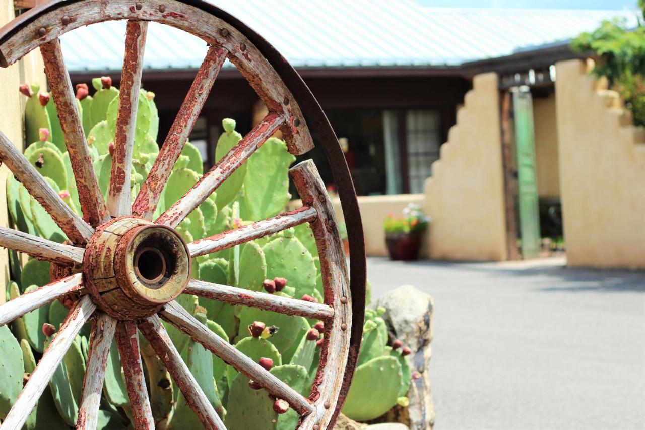 | The Maverick Inn