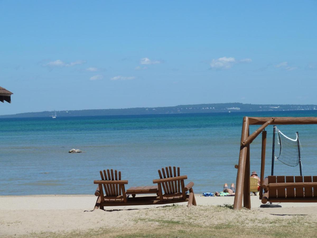 | The Beach House Lakeside Cottages