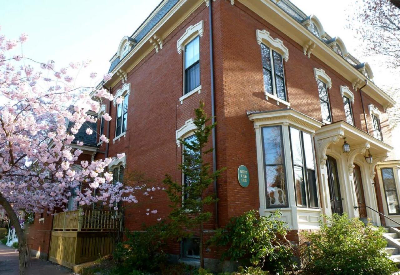  | West End Inn