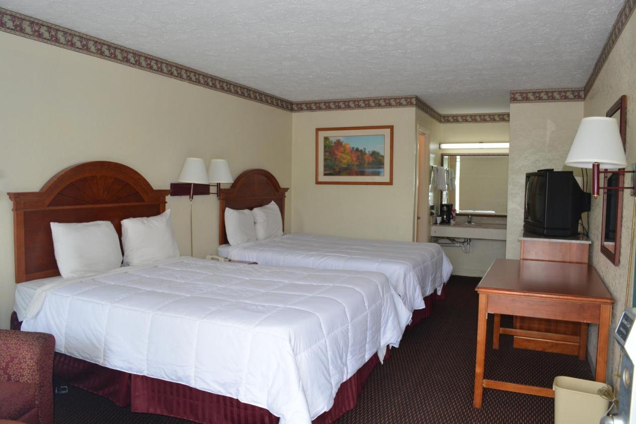 | Knights Inn Hurricane Mills