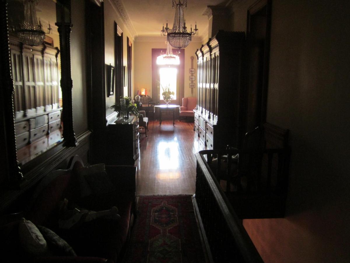 | Baer House Inn