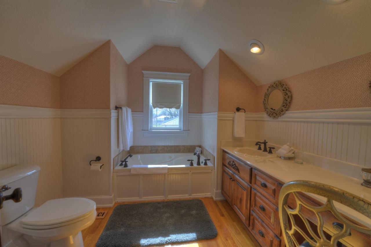 | The Victoria Bed & Breakfast