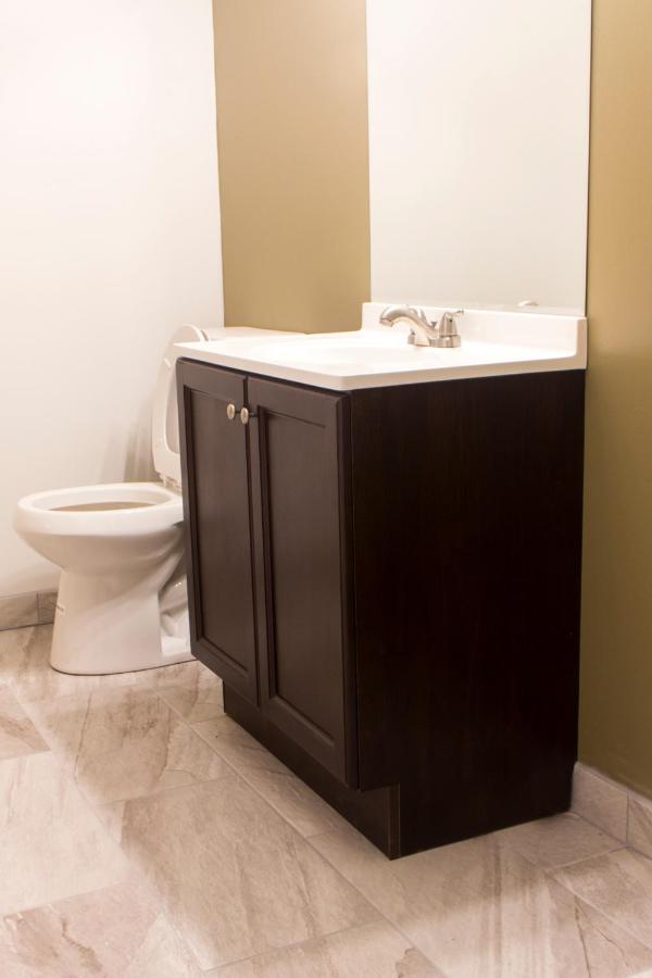 | Chateau Suites