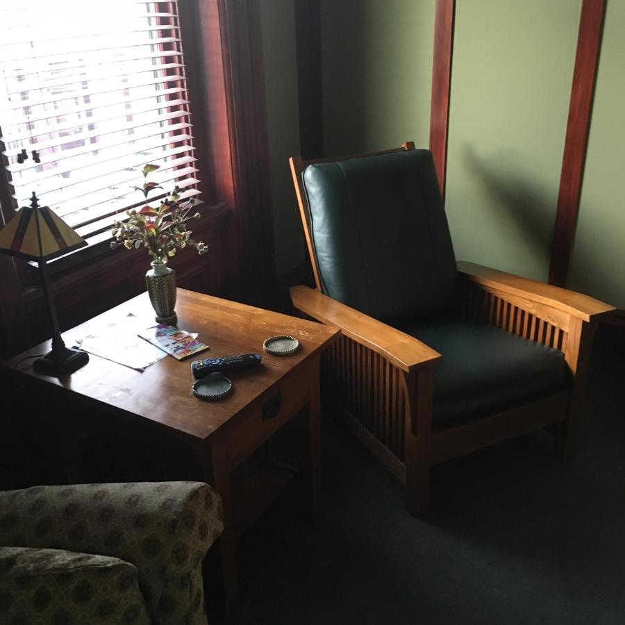 | Main Street Bed & Breakfast