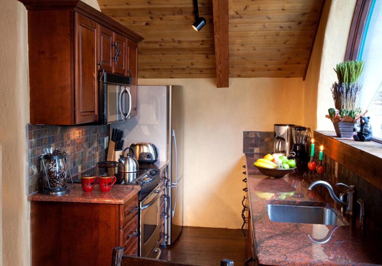 Two-Bedroom Condo at Alpine Village Suites