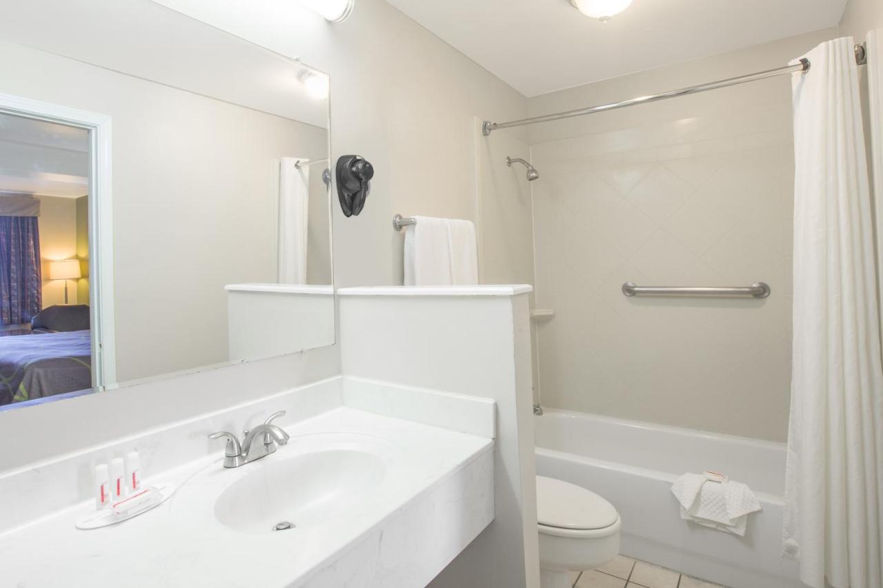 Queen Room with Two Queen Beds - Non-Smoking at Super 8 by Wyndham Jasper