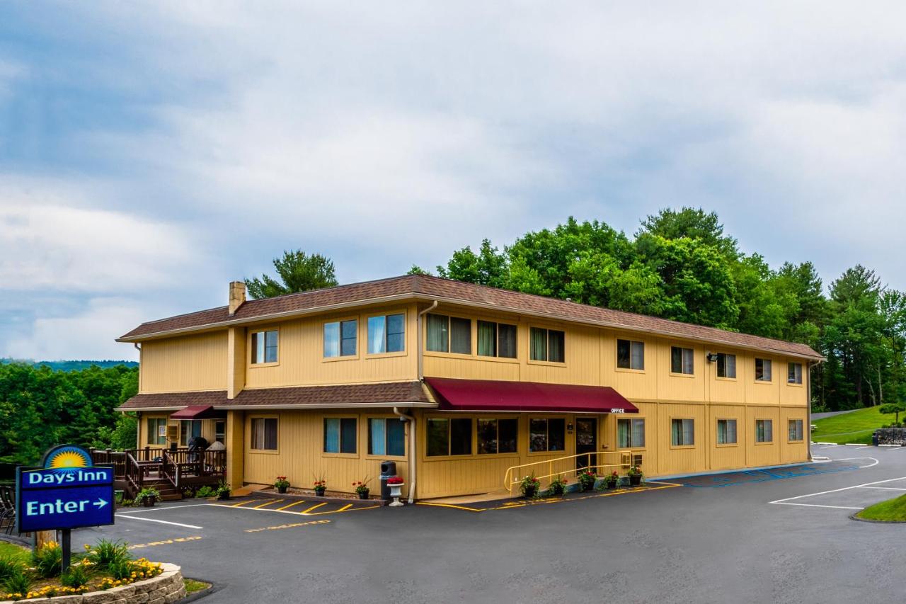 | Days Inn by Wyndham Wurtsboro