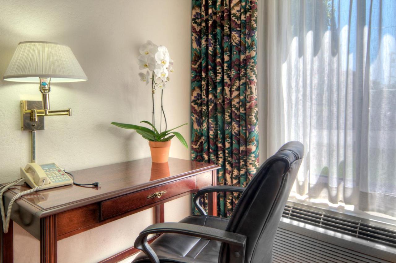 | County Inn