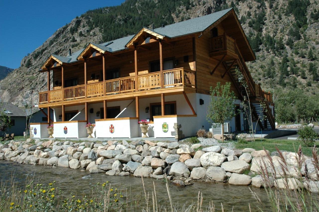  | Hotel Chateau Chamonix