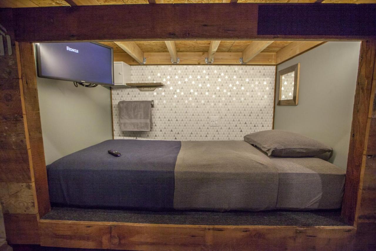 | PodShare Los Feliz