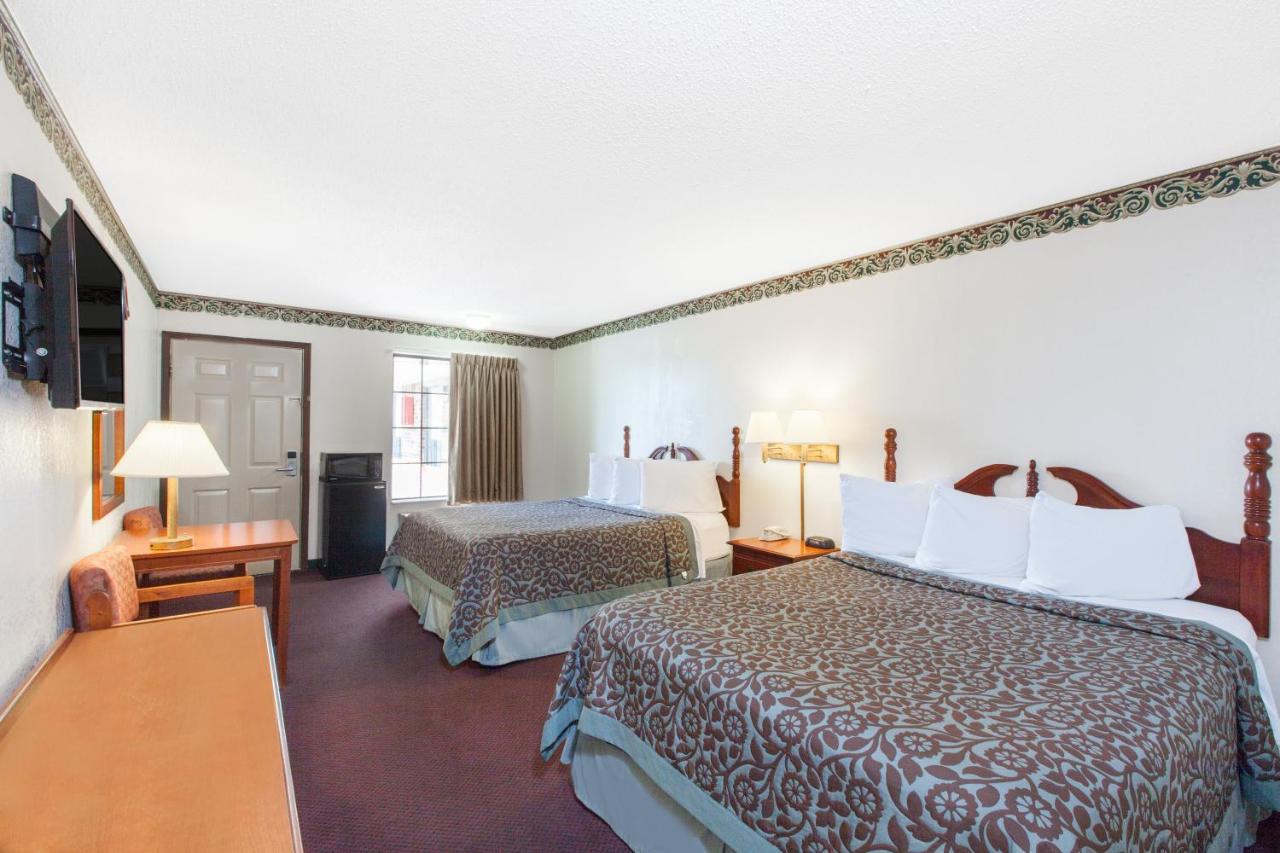 | Days Inn by Wyndham Erick
