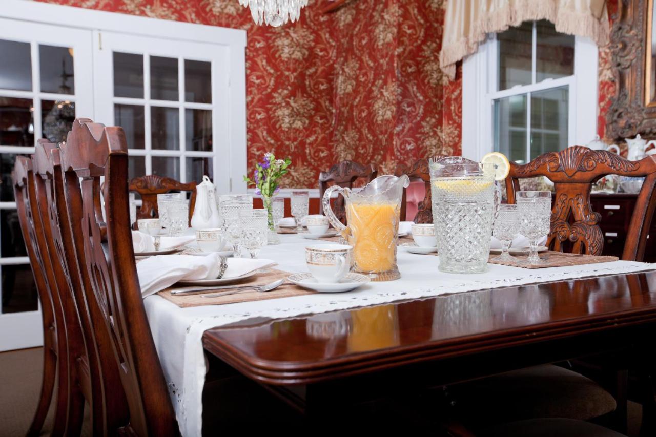 | Inn Victoria