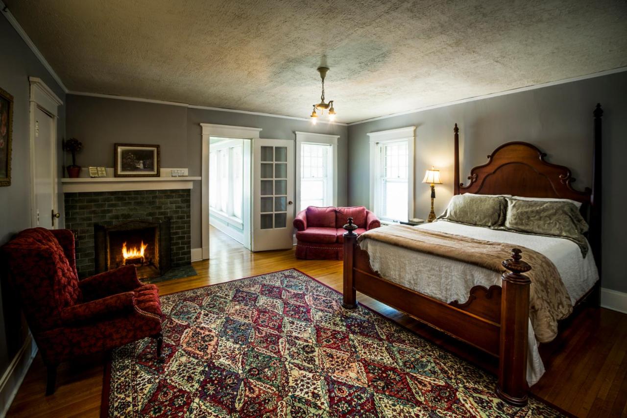  | The Rogers House Inn Bed and Breakfast