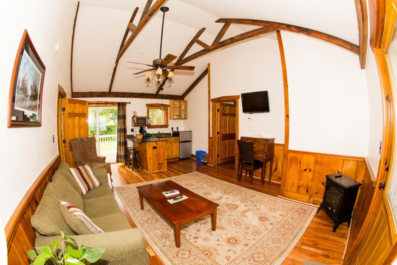 | The Lodges at Gettysburg