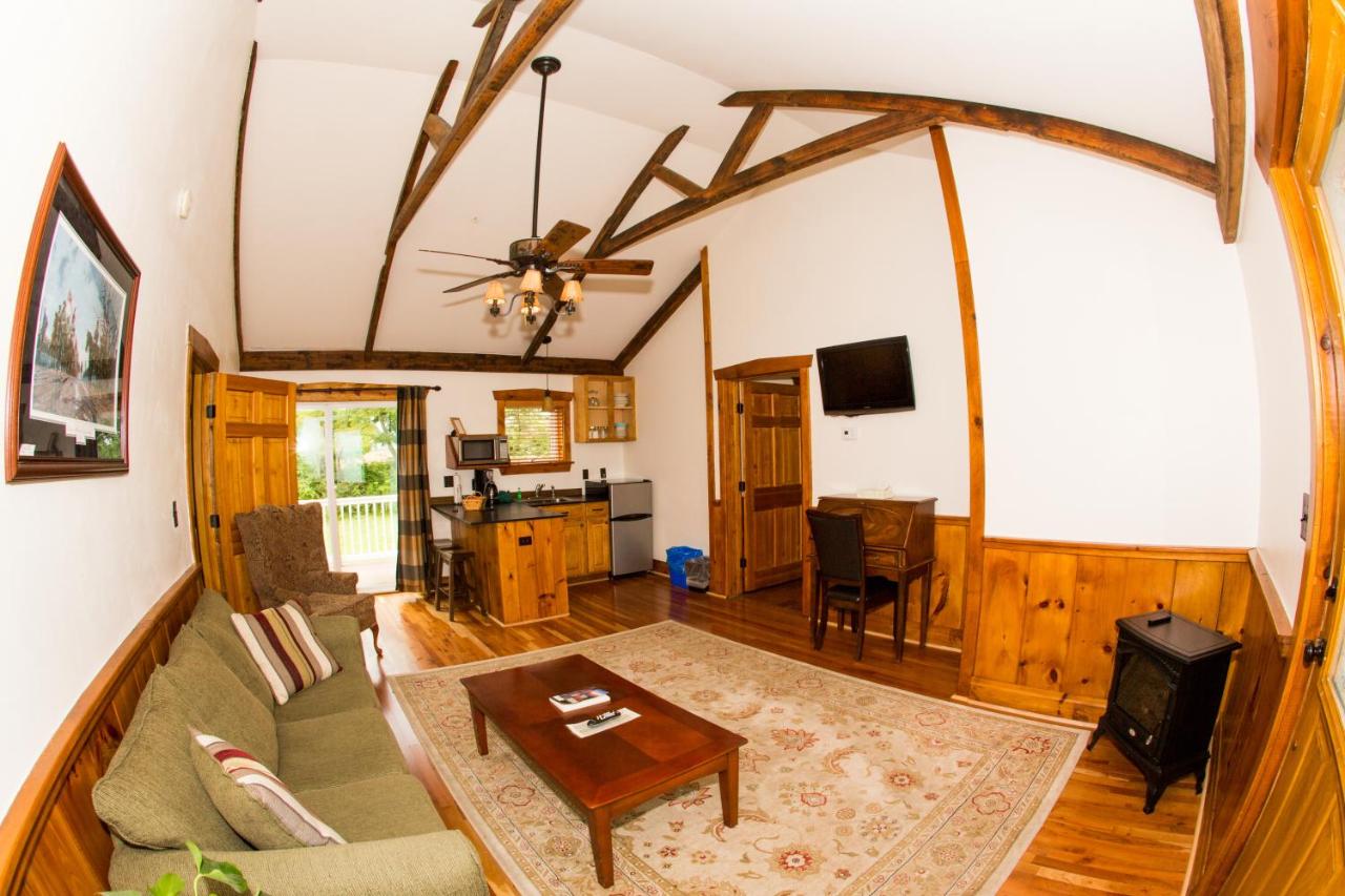 | The Lodges at Gettysburg