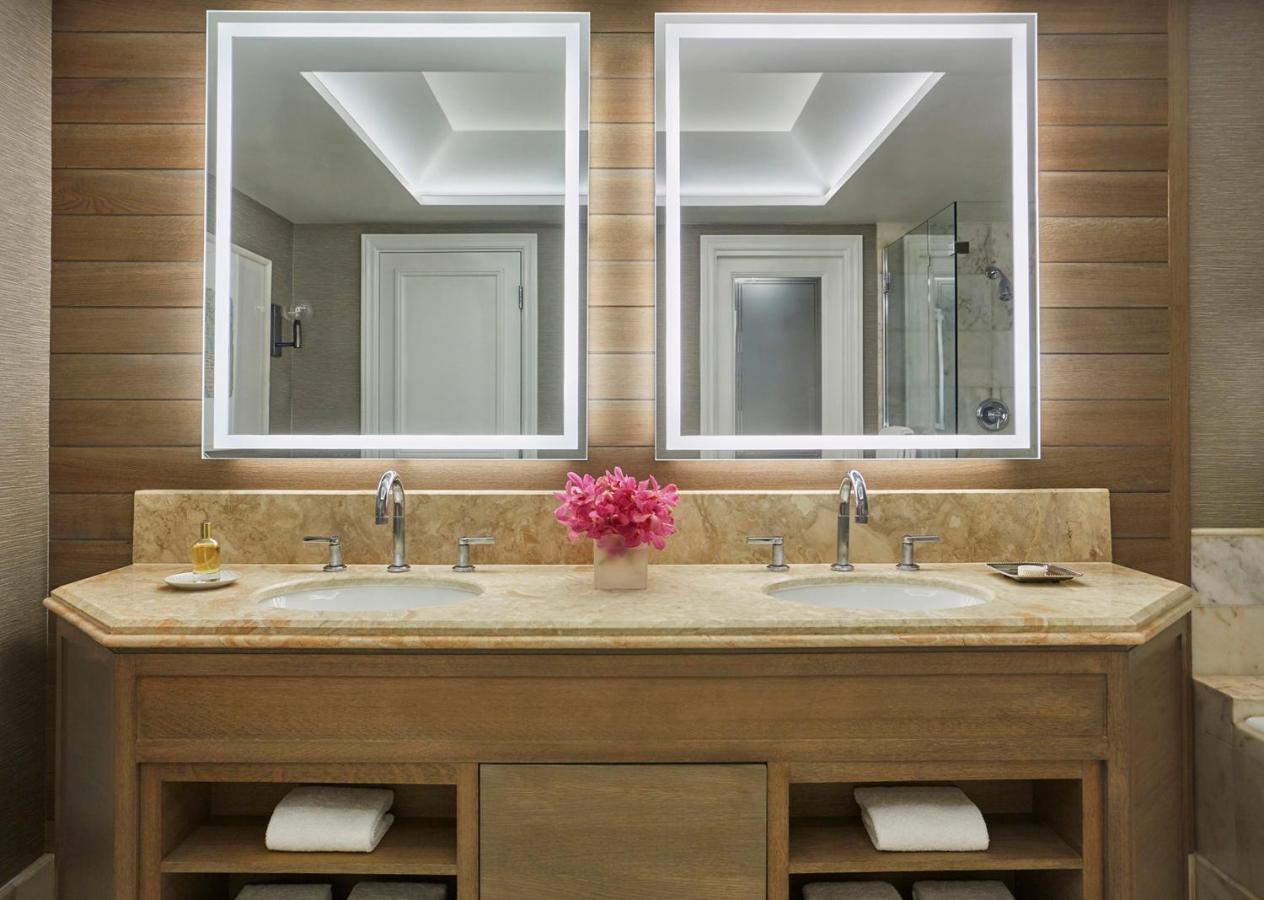 Club Ocean View Room with Two Queen Beds at Four Seasons Resort Maui at Wailea