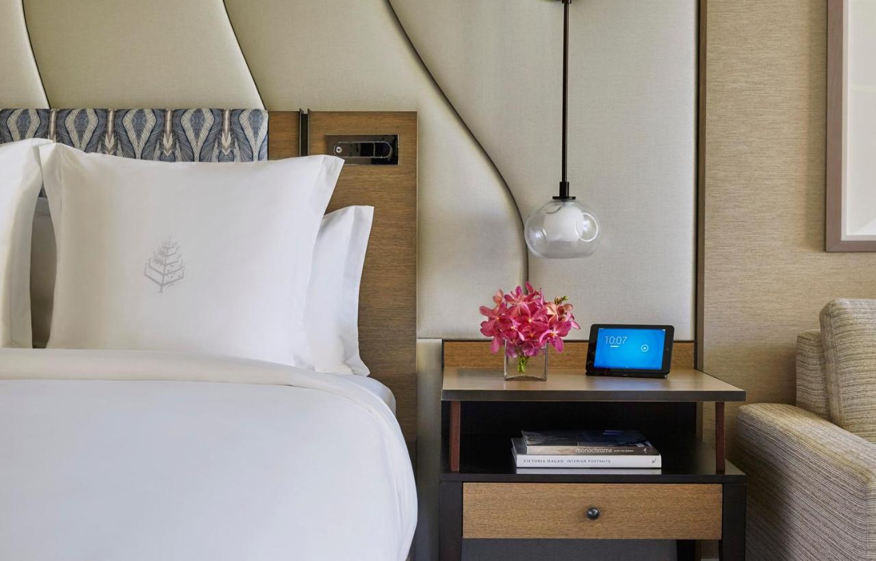 Deluxe Executive King Suite with Garden View at Four Seasons Resort Maui at Wailea
