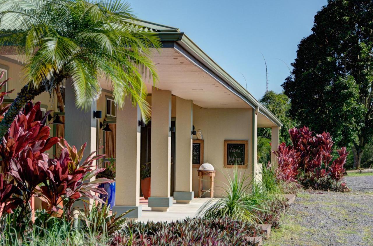 | Mahana House Country Inn
