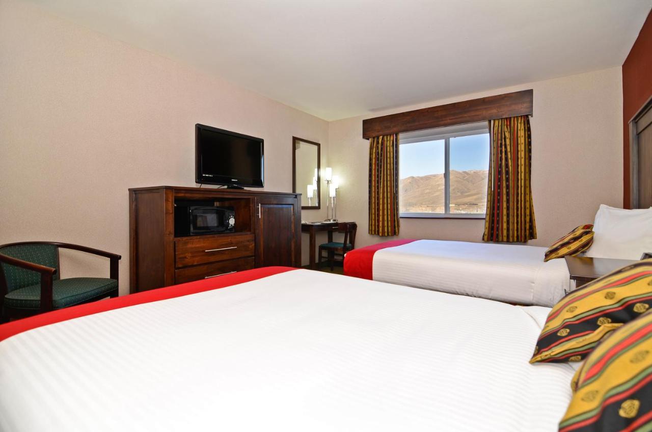 Double Room with Two Double Beds - Non-Smoking at Inn America - Lewiston