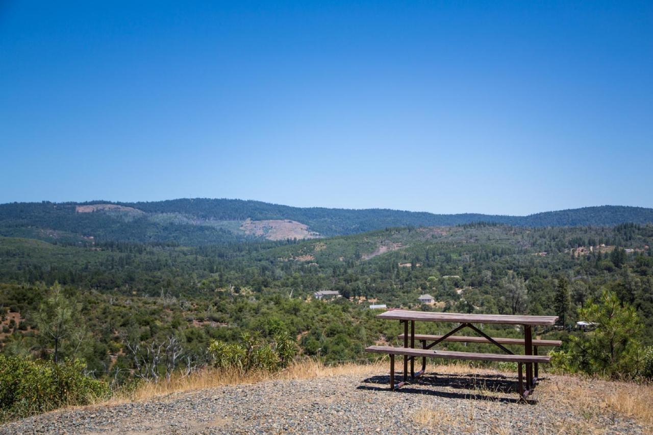 | Lake of the Springs Camping Resort Yurt 6