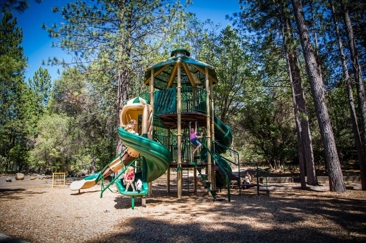 | Lake of the Springs Camping Resort Cabin 2
