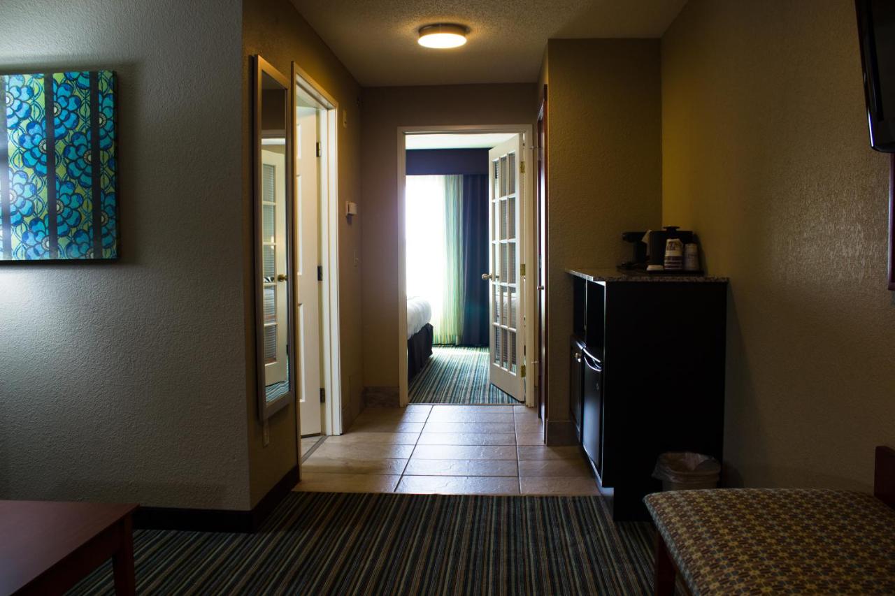 Deluxe King Suite with Sofa Bed - Non-Smoking at Best Western Plus Menomonie Inn & Suites