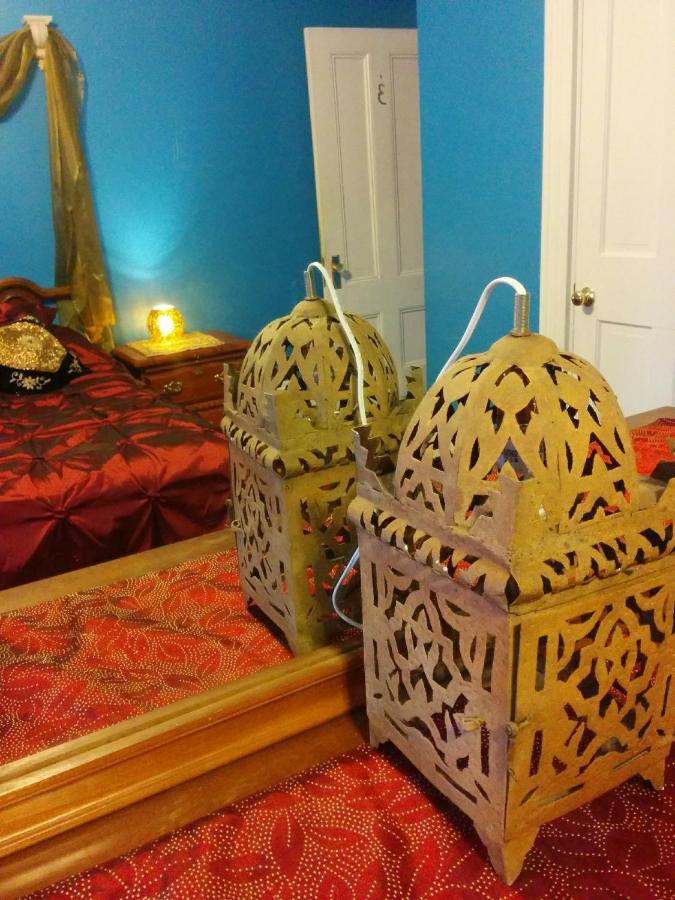 | Château sur Mer Bed & Breakfast