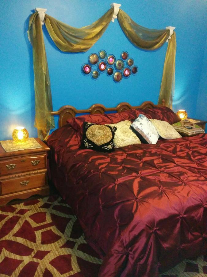 | Château sur Mer Bed & Breakfast