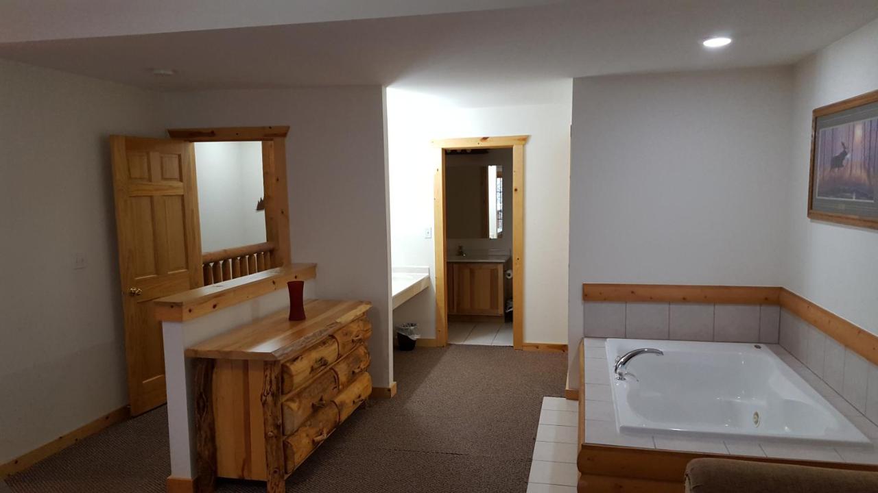 | 2BR Rustic Villa