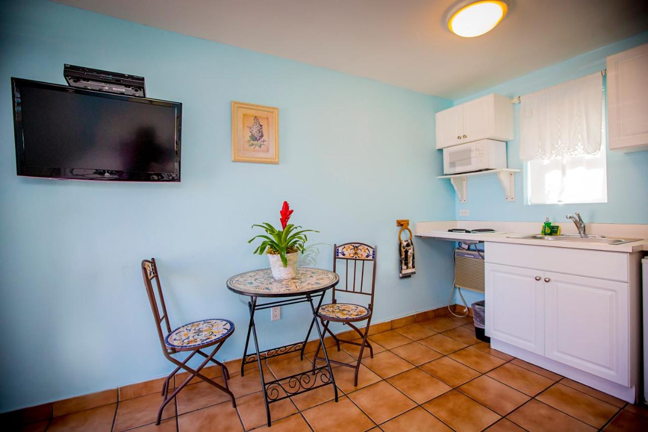 Standard Double Room at Leucadia Beach Inn