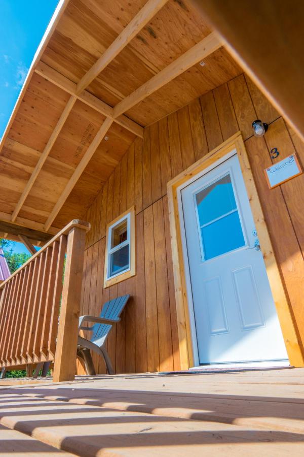 | Talkeetna Love-Lee Cabins