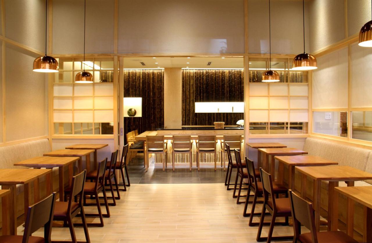 | APA Hotel Woodbridge