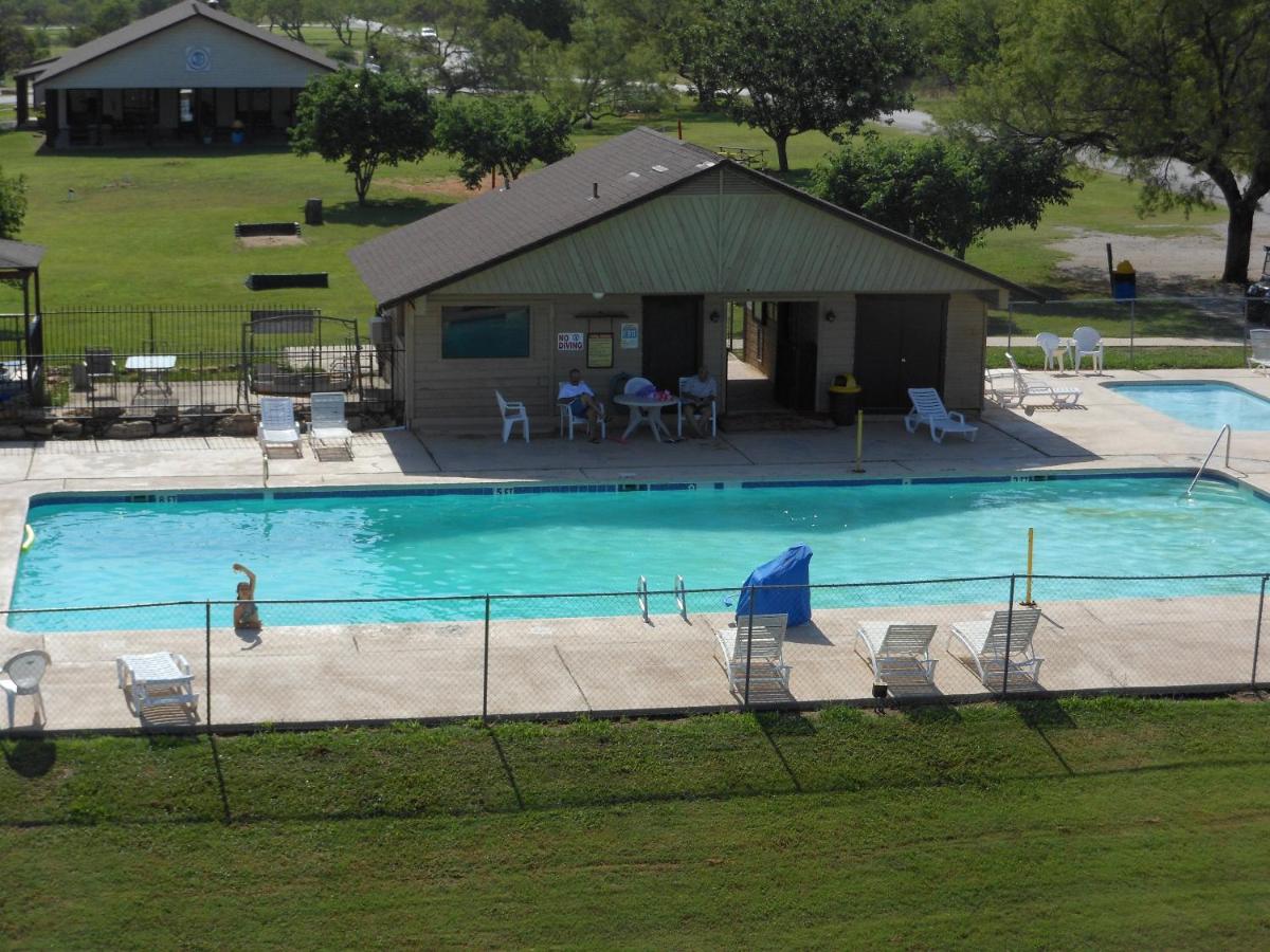 | Bay Landing Camping Resort Cabin 1