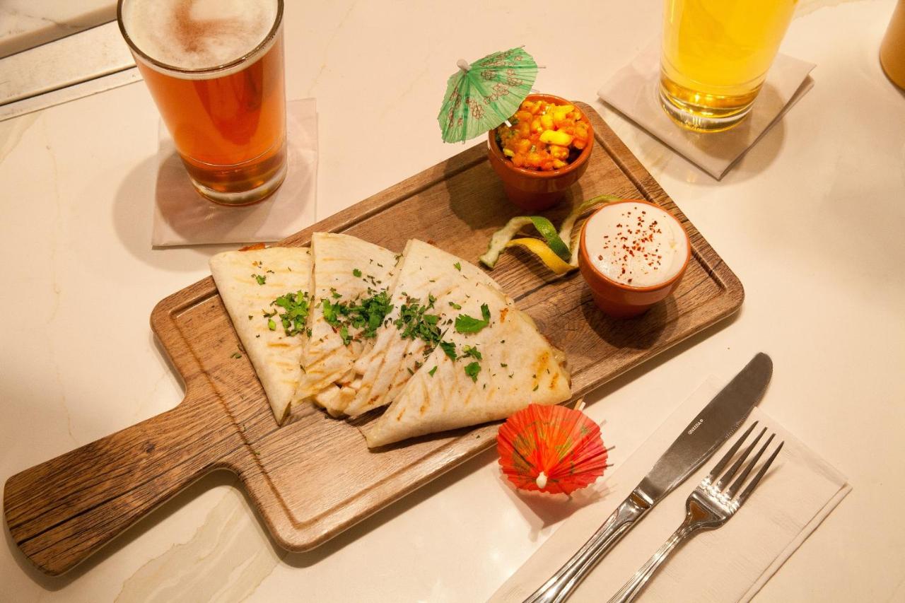 | Silver Cloud Hotel - Seattle University of Washington District