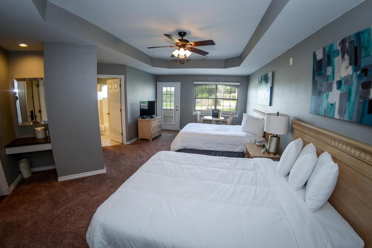 Two-Bedroom Villa at Tanglewood Resort on Lake Texoma, an Ascend Collection Resort