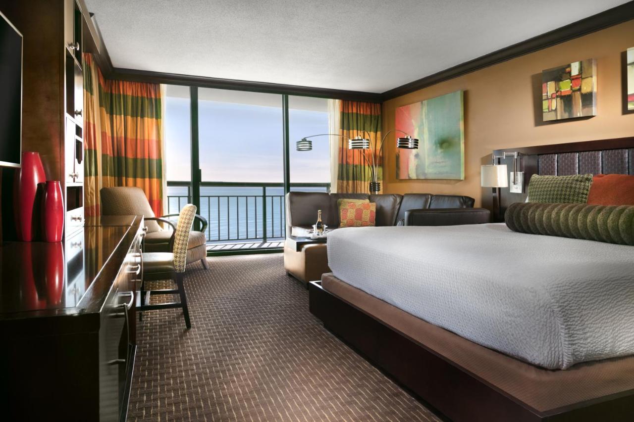 Club Ten at The San Luis Resort, Spa & Conference Center