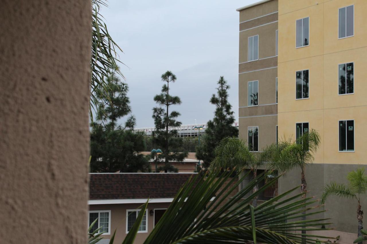 | Budget Inn Anaheim near Disneyland Drive