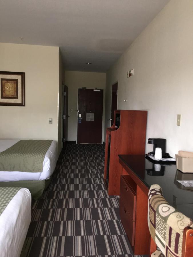 Queen Room with Two Queen Beds - Disability Access/Non-Smoking at Microtel Inn & Suites by Wyndham Indianapolis Airport