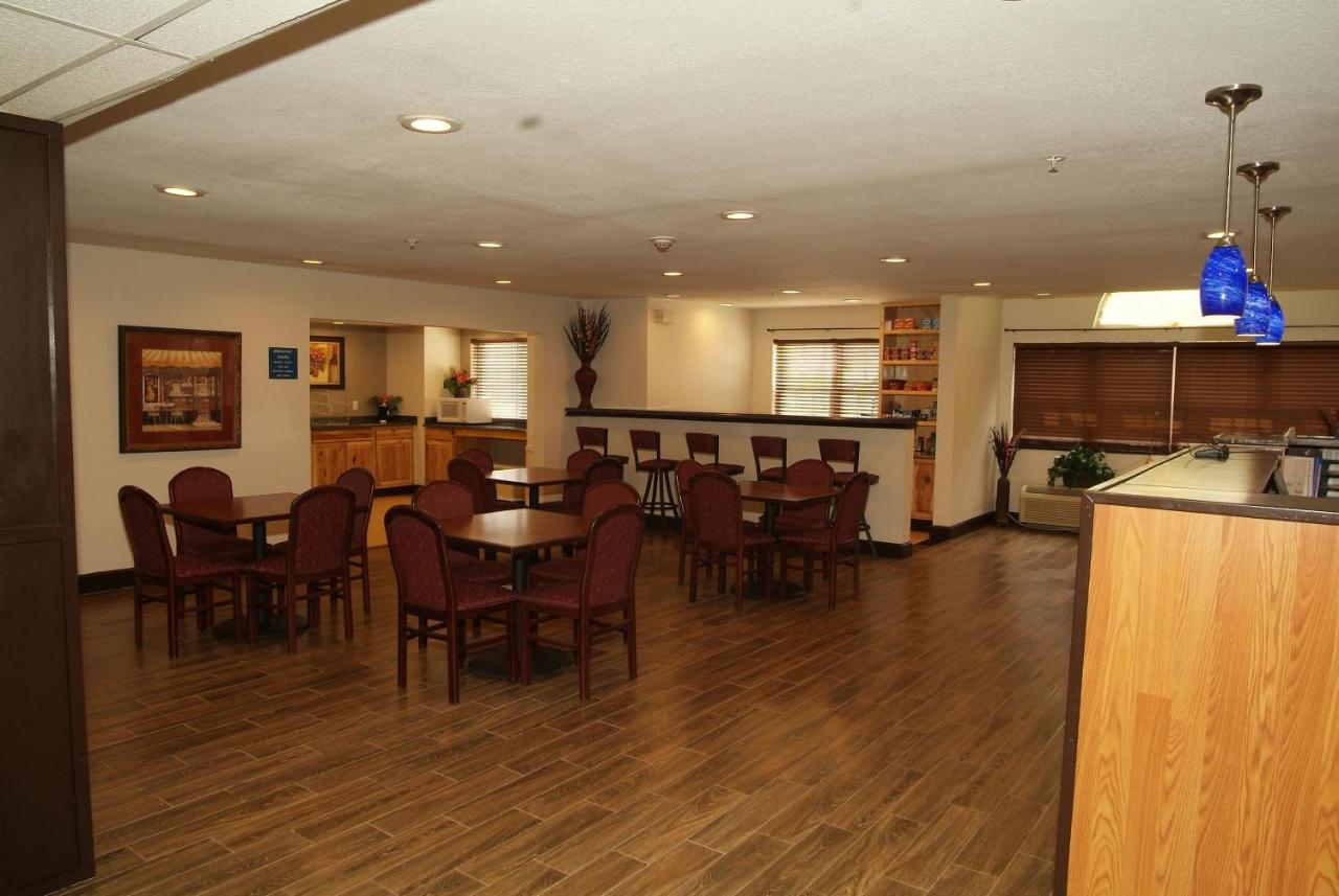 | Expo Inn