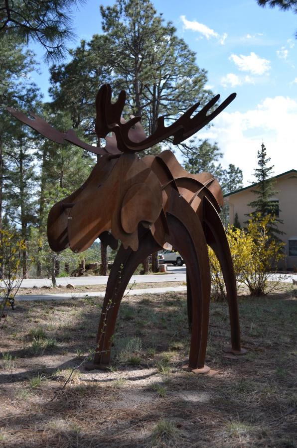| Pueblo Canyon Inn