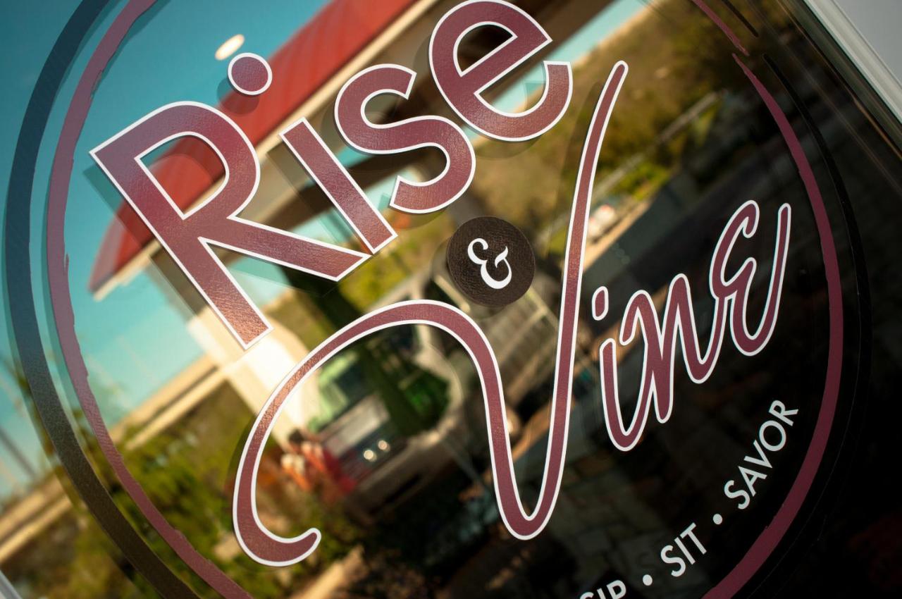 | The Inn At Harbor Shores