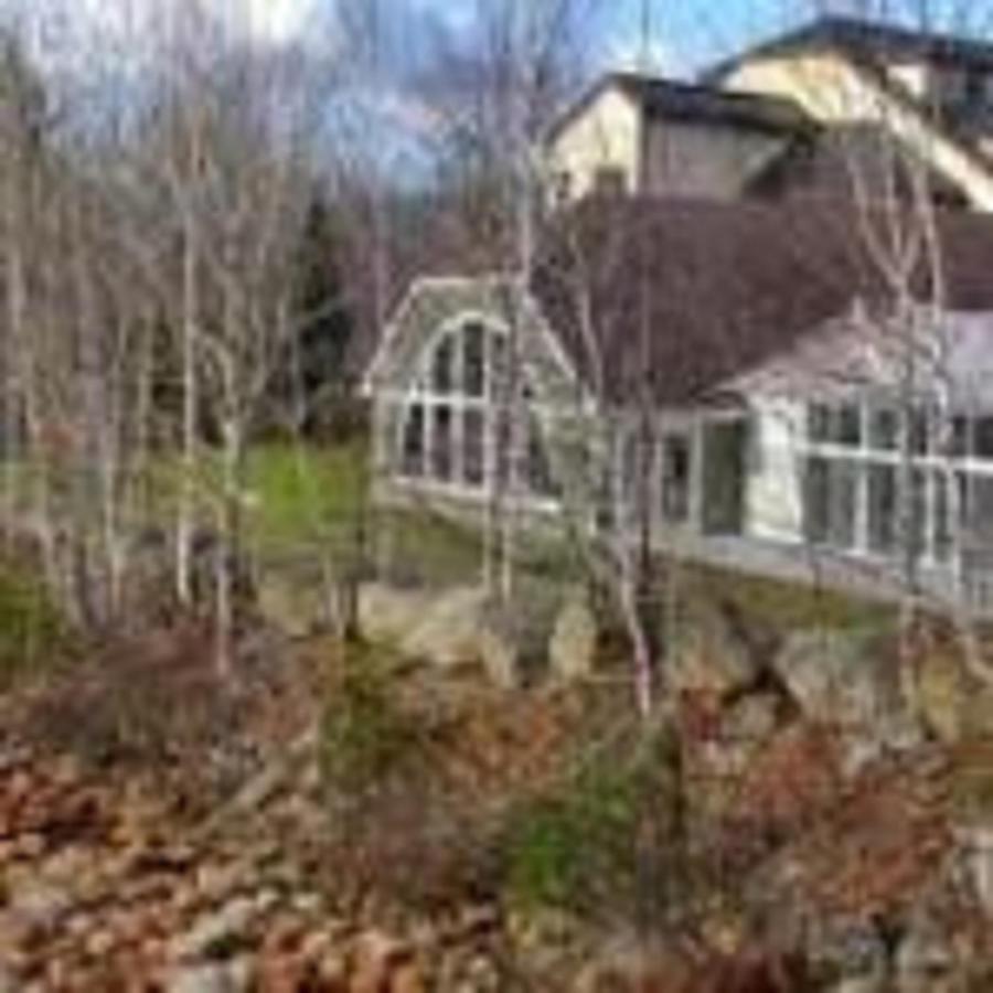 | Rivergreen Resort